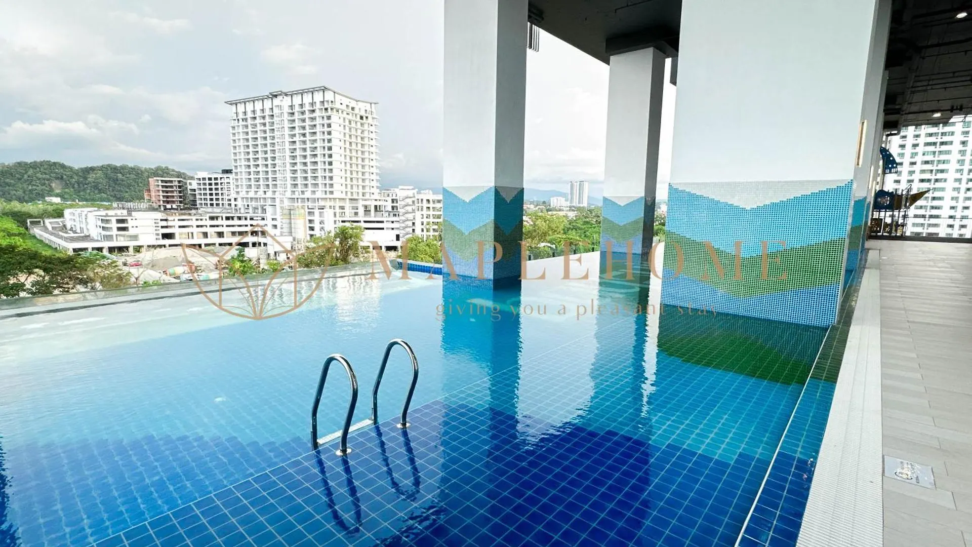 شقة Bay Suites Premier Suites كوتا كينابالو
